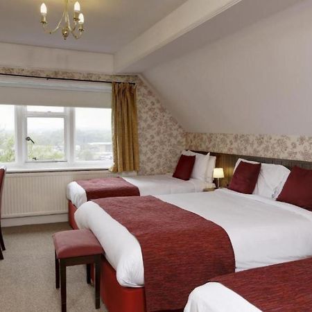 Broadfield Park Hotel Rochdale Exterior photo